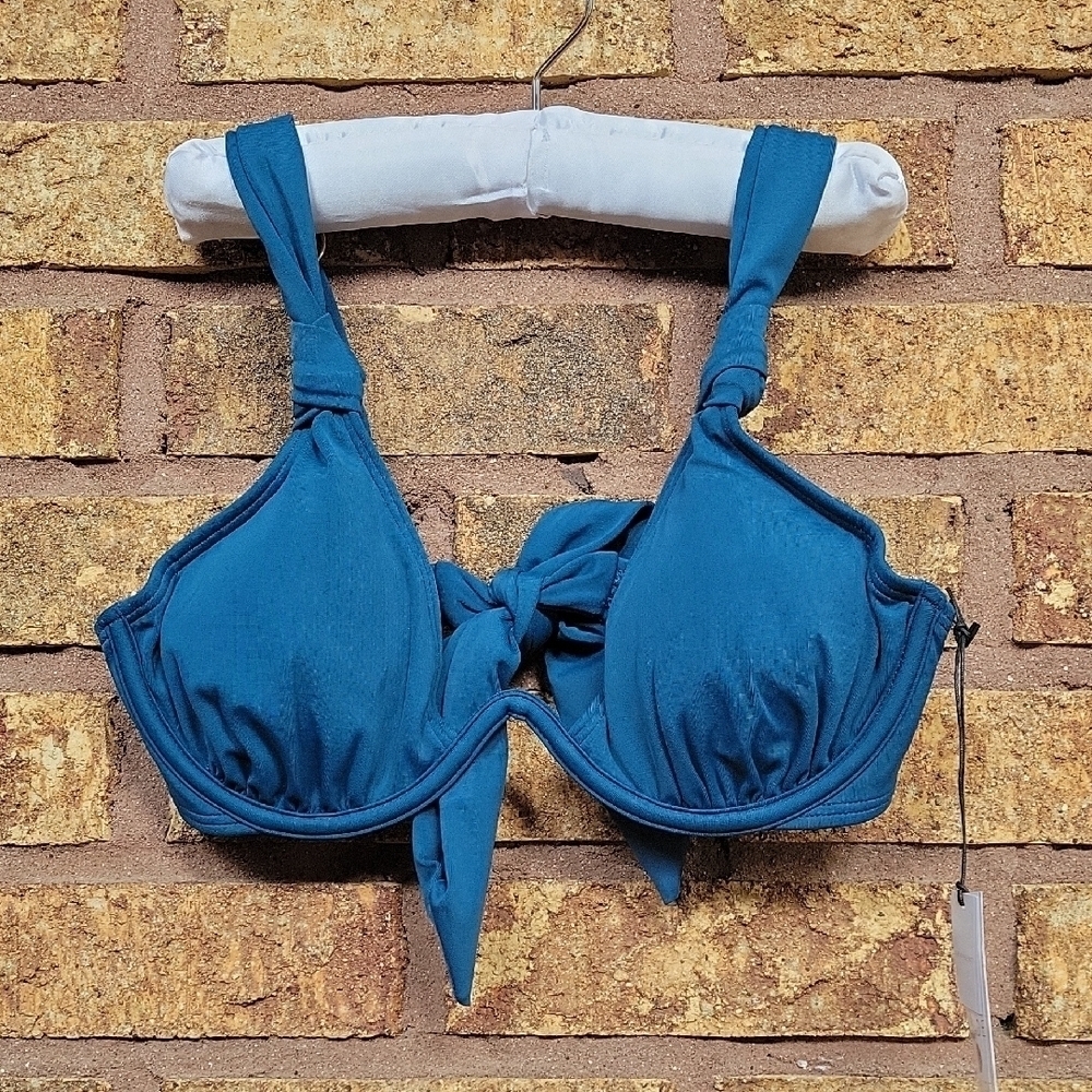 Shade And Shore Blue Bikini Top with Underwire and Back Tie Size 34B